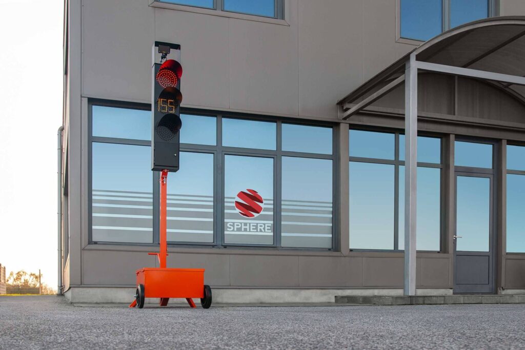 Mobile Ampelanlage mit GSM/GPRS und Radar für Baustellen.